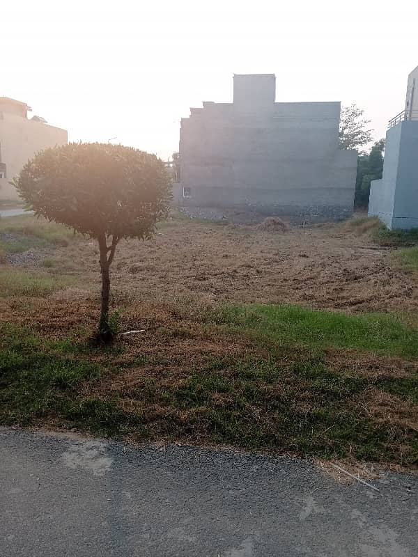 3 Marla Plot For Sale In Al Kabir Town Lahore 0