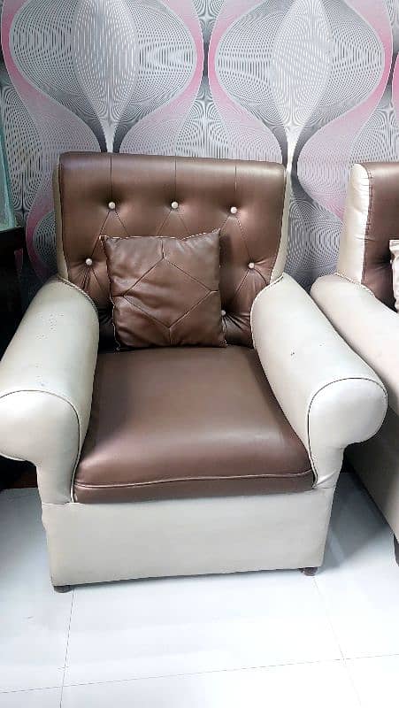 Sofa 5 Seater in Karachi 2