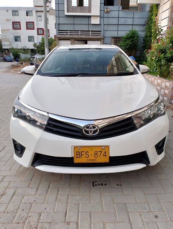 Toyota Corolla GLI 2016 (03102928029) 4