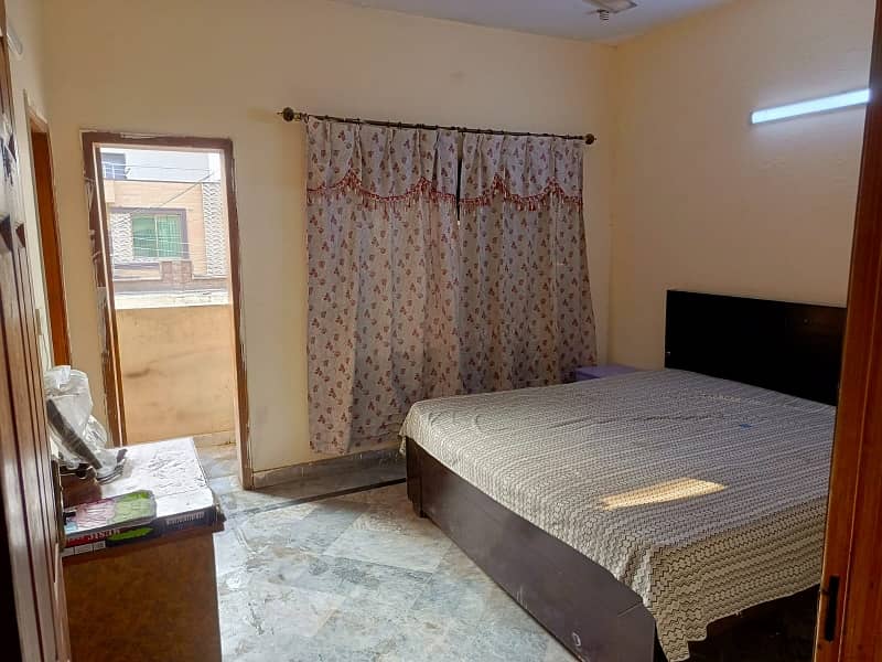 Well Maintained 5 Marla House For Sale In Wapda Town 8