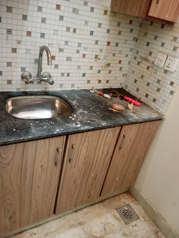 Flat for rent 1bad attach bathroom tiles flooring woodwork good location 9