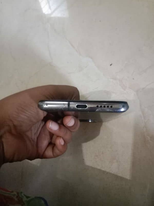 Urgent Sell OnePlus 7t 3