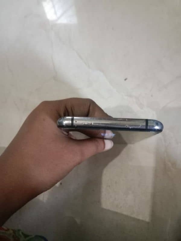 Urgent Sell OnePlus 7t 4