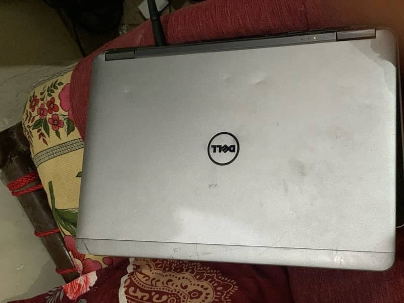 dell latitude e7240 0