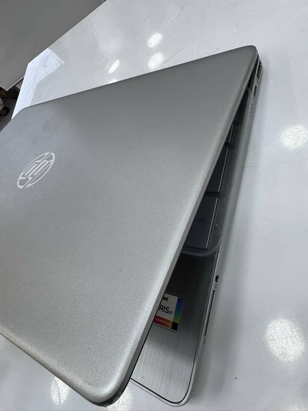 HP Laptop Core i7 11 generation 1