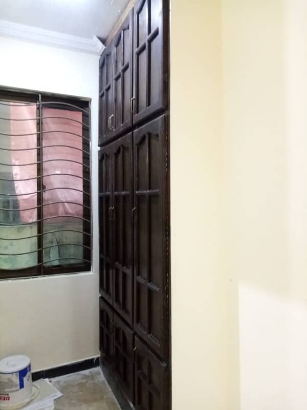 G11 5 MARLA UPPER PORTION FOR RENT WIDE STREET 6