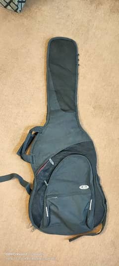 Guitar Gig Bags for Electric,  Acoustic & Guitar Classes