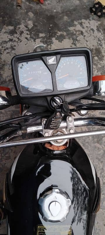 Honda 125 in good condition seal pack engine 4