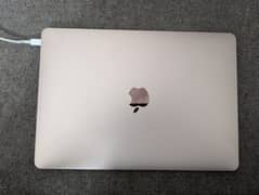 Macbook Air M1 (Screen Broken)