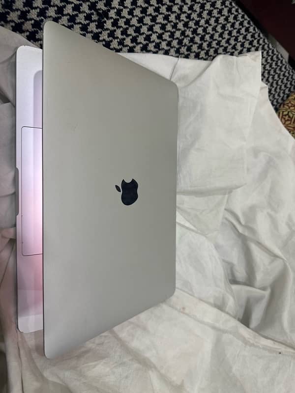 Macbook Pro 2016 13” 5