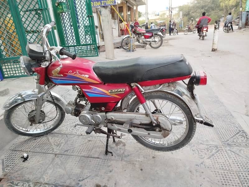 Honda 70 Islamabad Number 2006 model 1