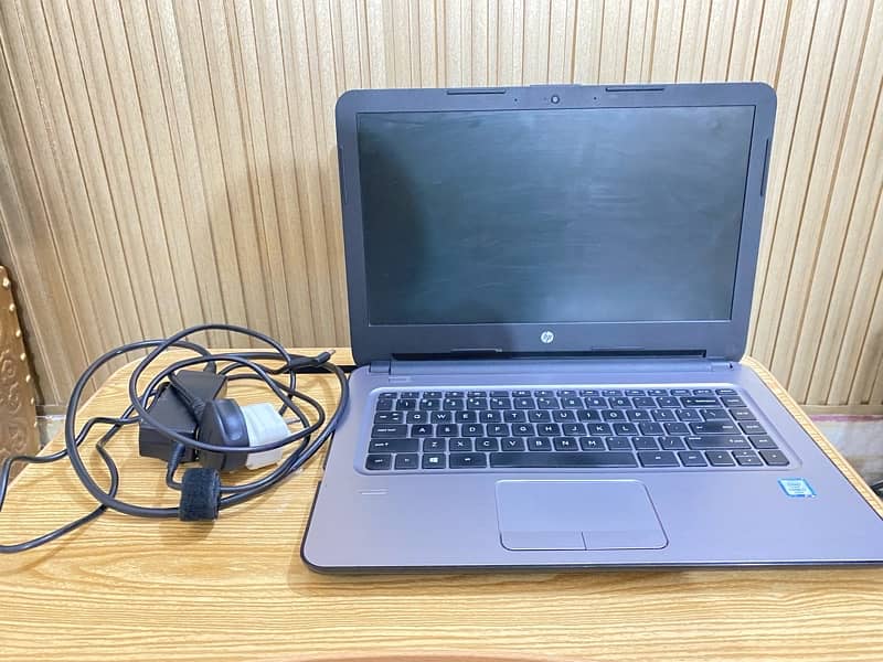 HP laptop in just 50k 0