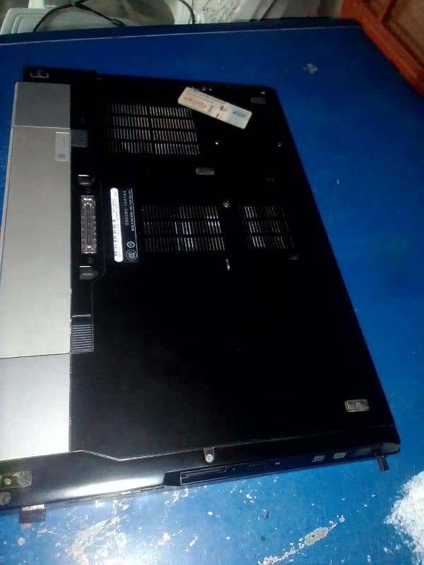 Dell laptop with charger 3