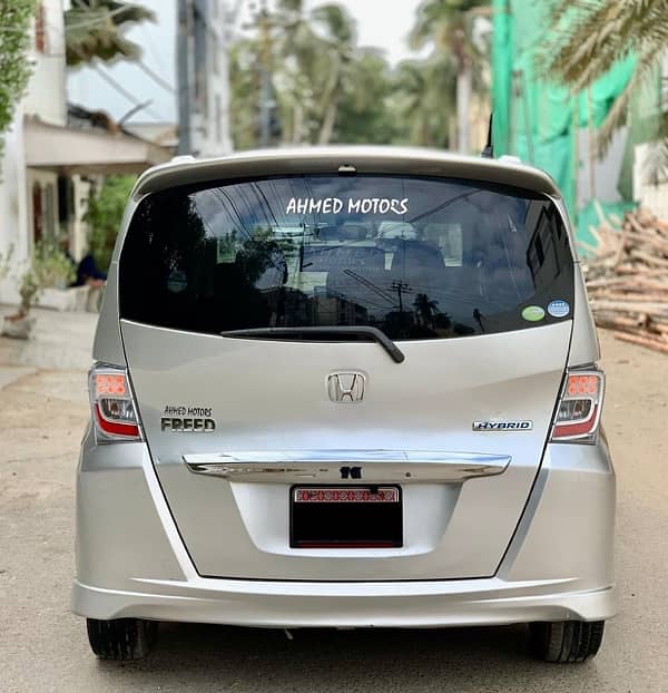 Honda Freed 2012 9