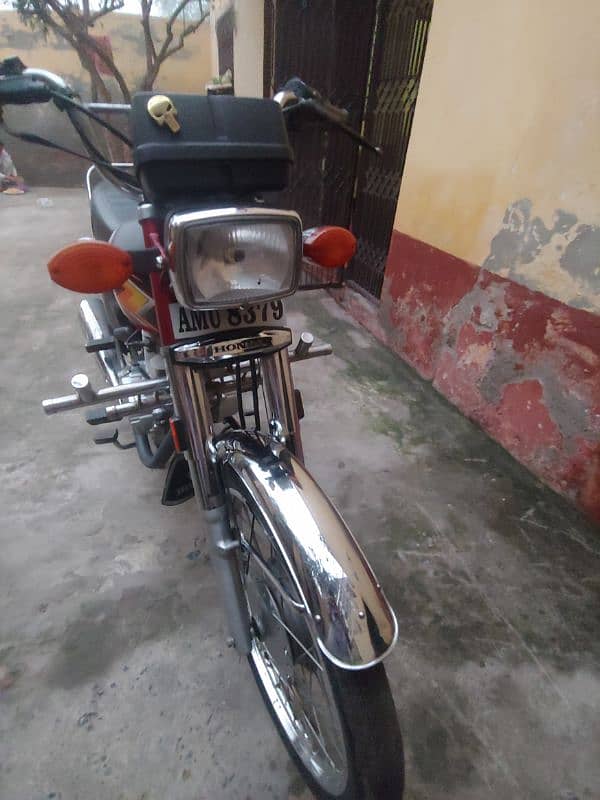 03147428799 full lush new condition honda 125cc red colure arjent sell 1