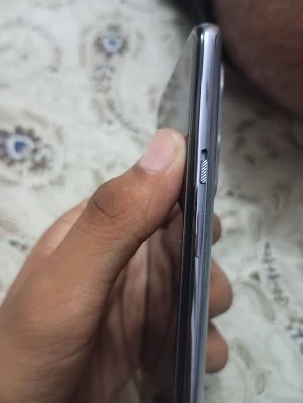 OnePlus 9 5G 1