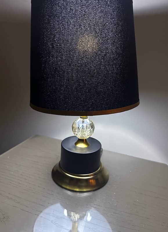 Golden and black lamps 3