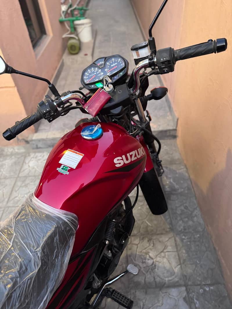 SUZUKI GR-150 (2024) MODEL 2