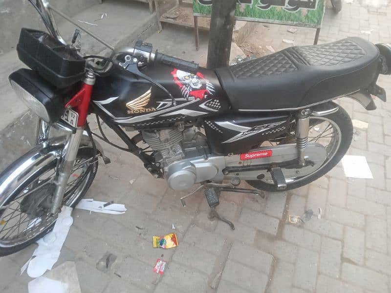 Honda 125 201 model all ok 2