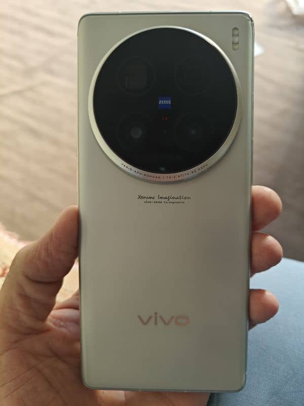 Vivo X100 Ultra 16/512 Non Active Non Pta 3