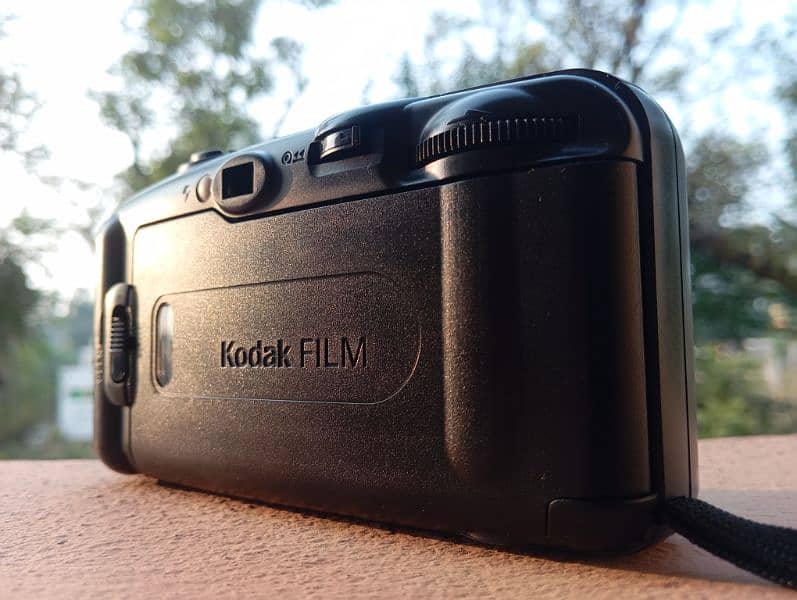 Kodak KB 10 Film camera 1