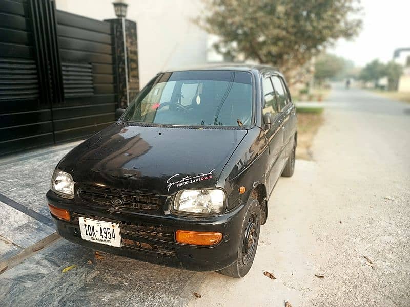 Daihatsu Cuore 2000 readd add than contact koi detail nhi d jaay gi 1