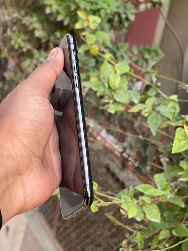 iPhone XS 256 Gb non pta 2