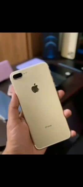 iPhone 7 plus 68gb PTA approved my WhatsApp 0318=86=38=101 1