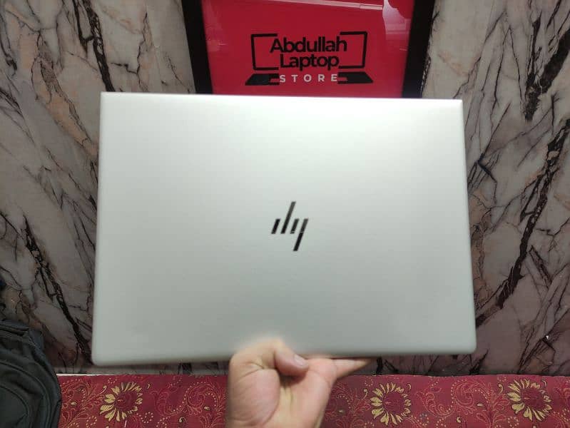 HP Elitebook 840 G5 (A plus condition) Ci5 8th gen (fancy & sleek) 10