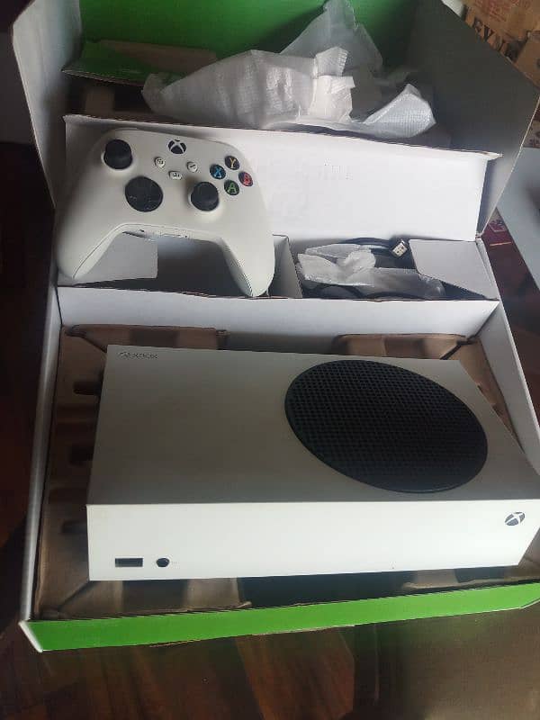 Xbox Series S Dual controller 4