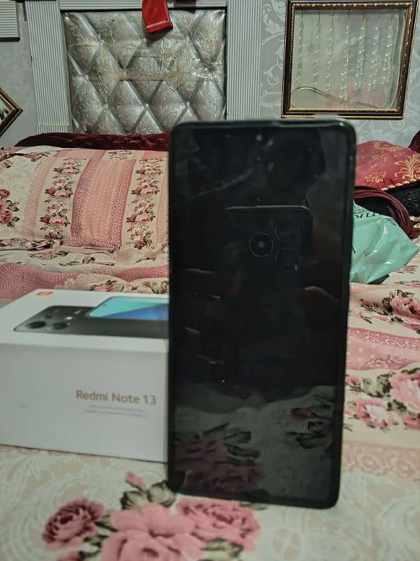 Xiaomi Redmi note 13 8+4/256 2