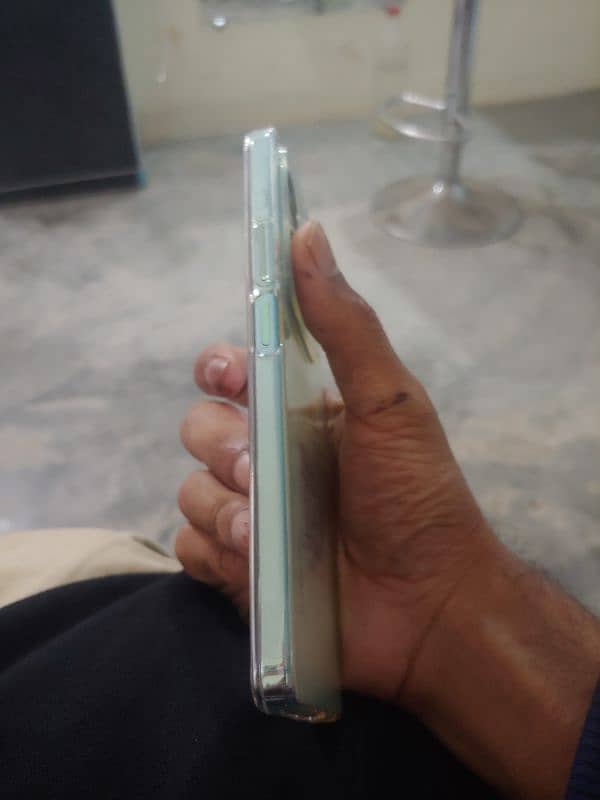 infinix hot 40  8gb 256gb 5