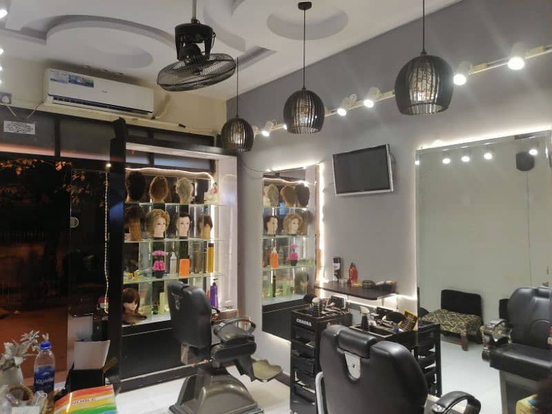 hair salon 0