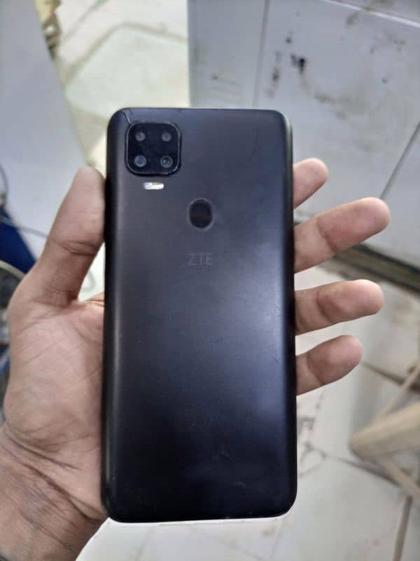 model zte9000 4/128 helio p70 prossesor 0