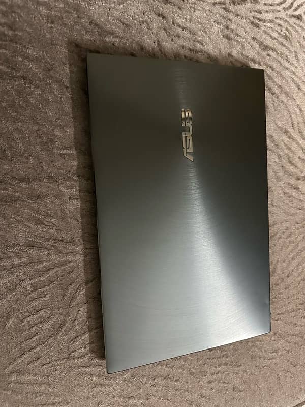 Asus Zenbook 14 laptop core i5 11gen 8gb 512gb mint condition for sale 1