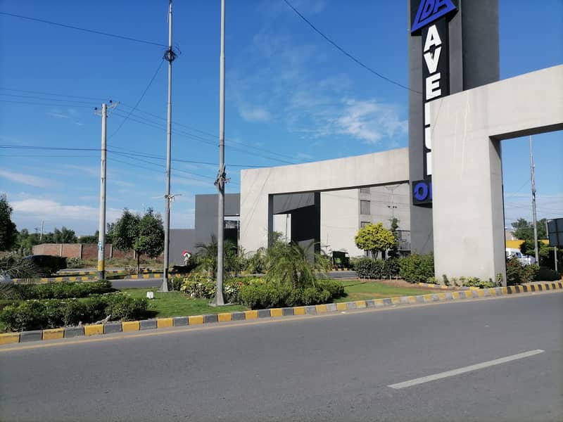 Very Cheap Kanal B Block Facing Park Plot Close To Raiwind Road 5