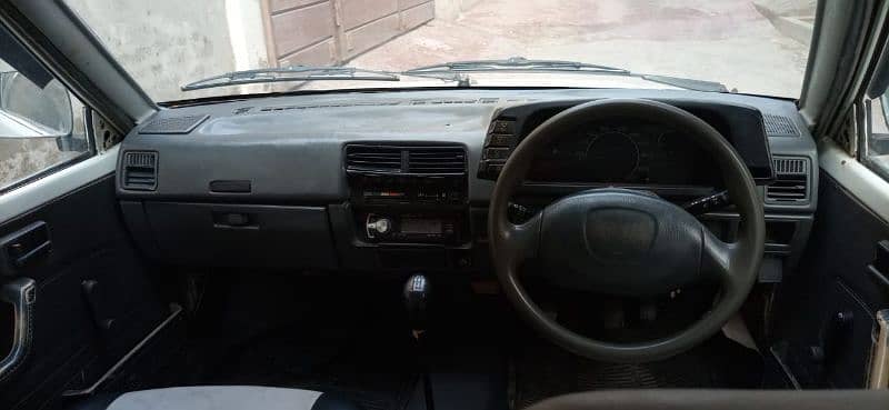 Suzuki Khyber 1990 6