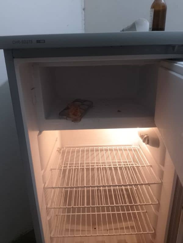 one door fridge 4