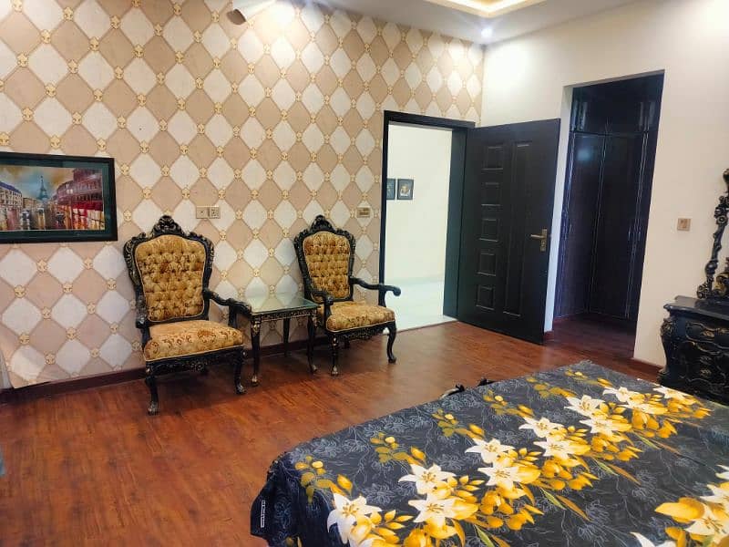 Fully Furnished Artistic House In DHA Phase-7!! Short-Long Term. 16