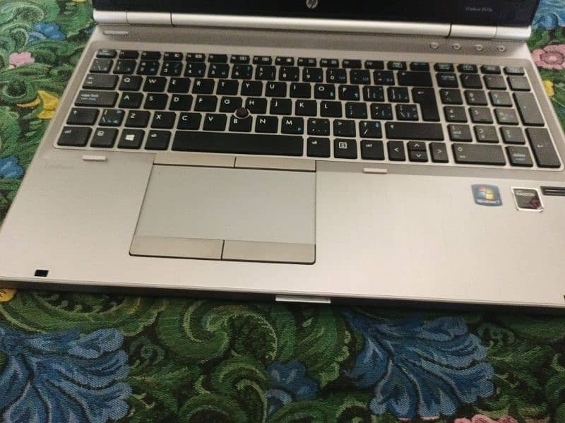 laptop urgent sale low price  whatsapp number  03481553852 1