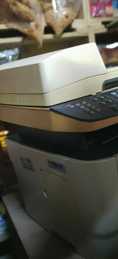 printer with scanner hp in 10/10 condition