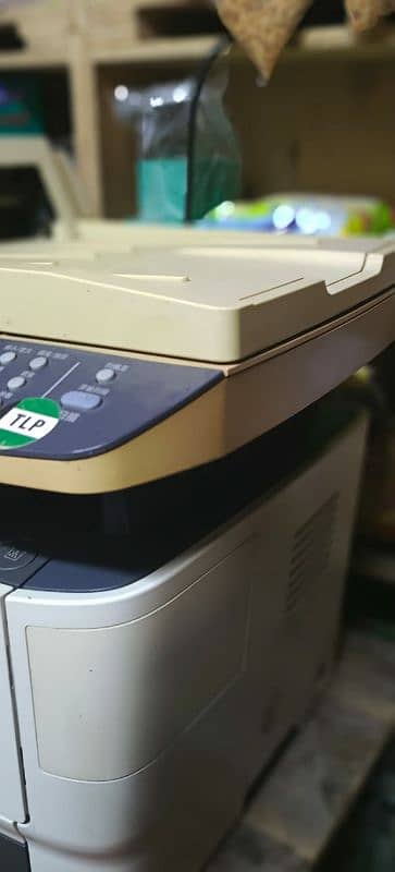 printer with scanner hp in 10/10 condition 2