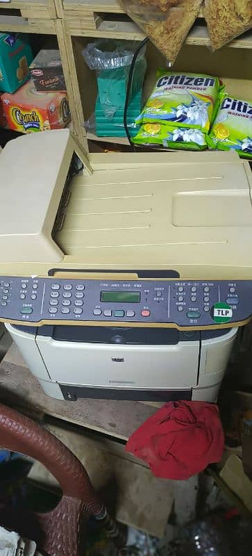 printer with scanner hp in 10/10 condition 3