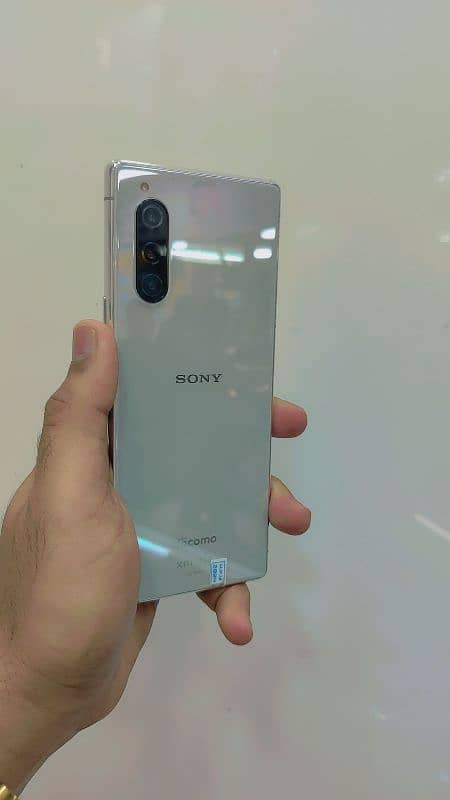 sony xperia 5 1