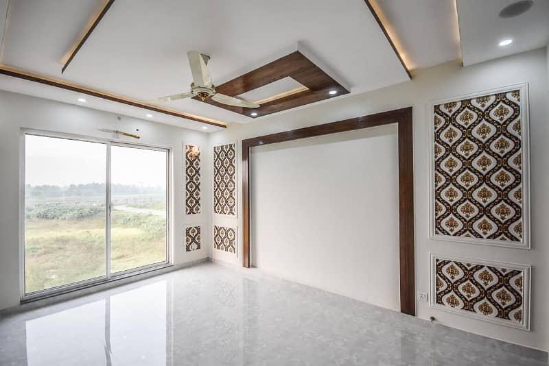 1 Kanal House Upper Portion For Rent in DHA Phase 7 Reasonable Rent Near DHA Raya Golf 8