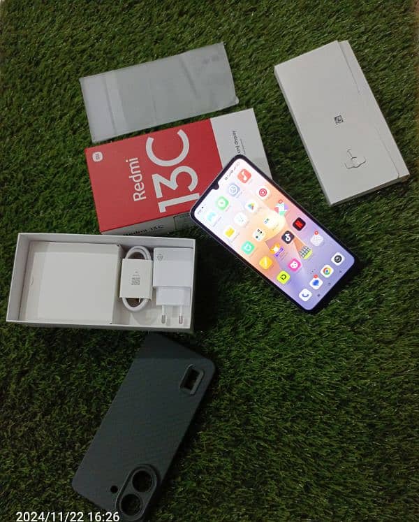 Redmi 13 c  Glacier White Colour 10