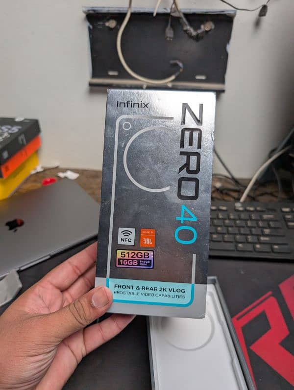 Box Open Non Active Zero 40 512GB Verient 4