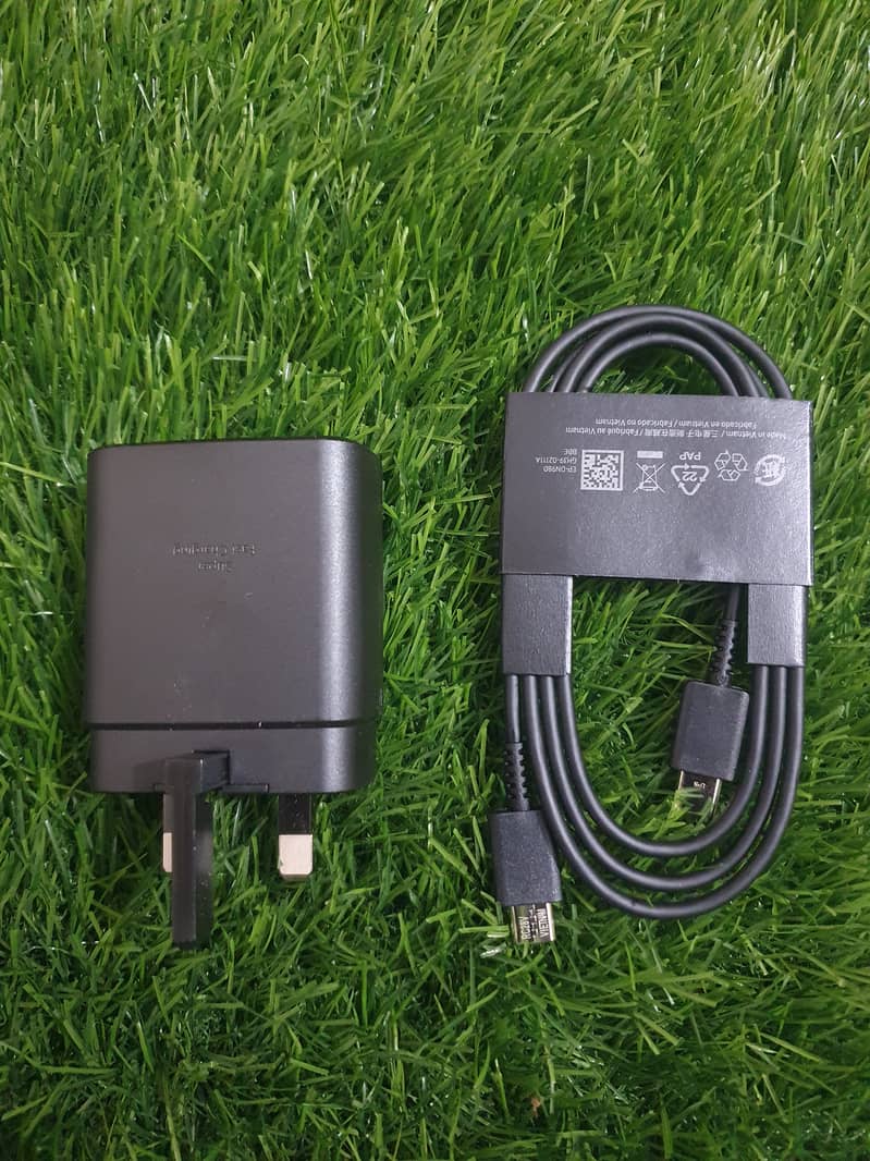 45W USB C Charger For Samsung Galaxy S24 S23 S22 S21 Ultra 1