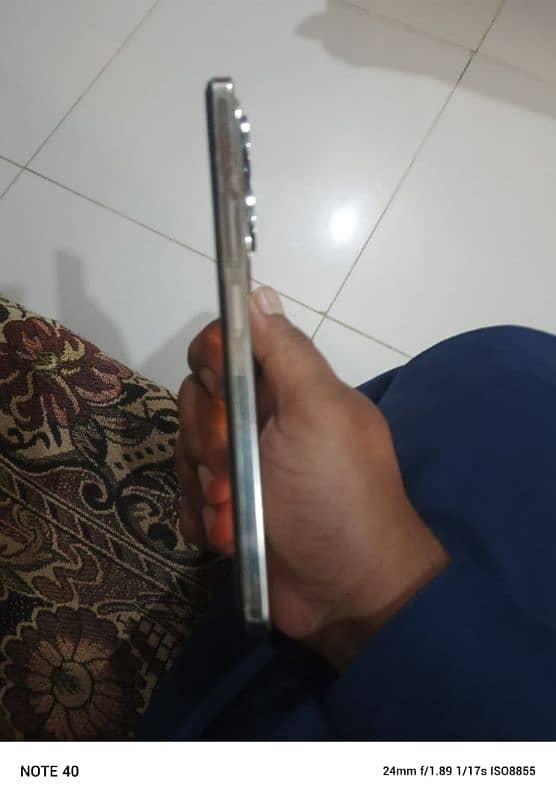 infinix  Hot 40 pro 4