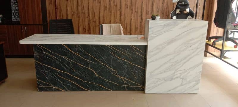 Reception Table/counter 0